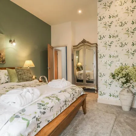 High Rigg Woodland Hotel 5*